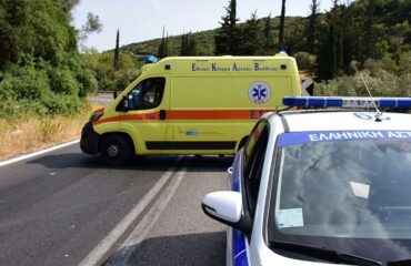 Ρόδος: Σε τεχνητό κώμα 21χρονος Βρετανός στρατιώτης μετά από τροχαίο με γουρούνα – «Καρφώθηκε» σε στύλο