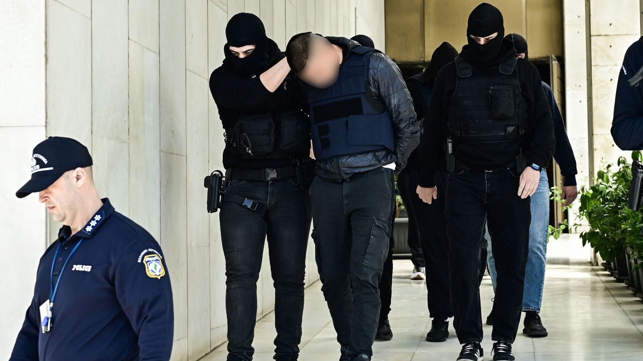 Δολοφονία στον Άγιο Δημήτριο: Το τατουάζ στο σώμα του 20χρονου δράστη και η ερμηνεία του (βίντεο)