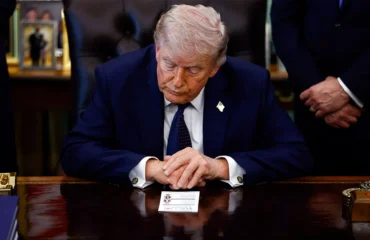 O N.Tραμπ εγκρίνει την μετονομασία της ICE σε…NICE – Είναι εφικτό;