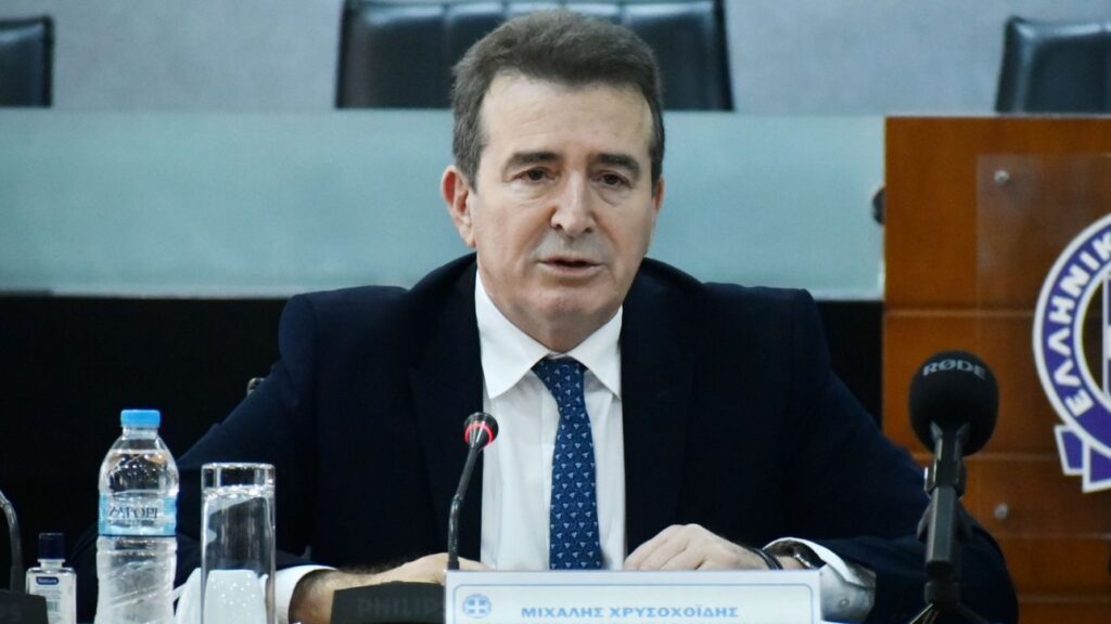 Μ.Χρυσοχοΐδης για 89χρονο που άνοιξε πυρ σε ΕΦΚΑ και Εφετείο: «Υπήρχαν κενά ασφαλείας»