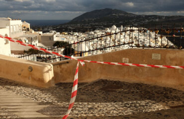 Σε ισχύ μέτρα της Πολιτικής Προστασίας για τη Σαντορίνη – Τι προβλέπουν