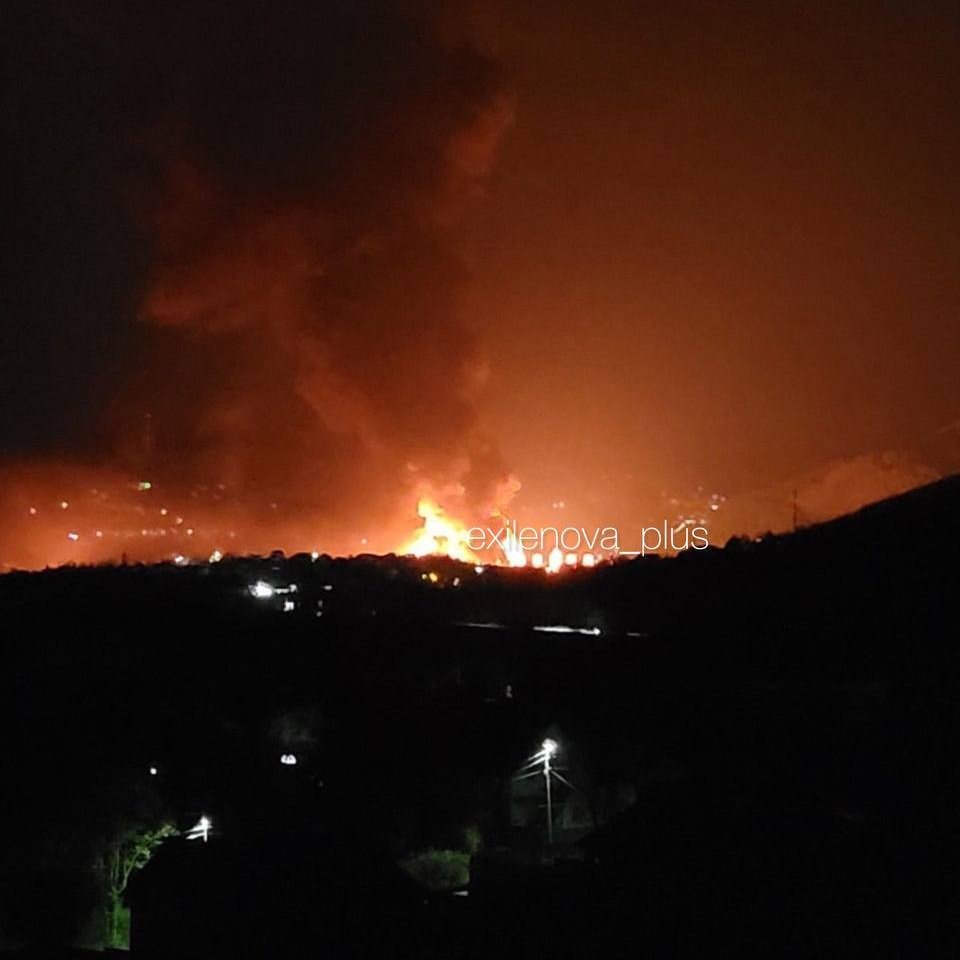 Ουκρανικά drones έπληξαν διυλιστήριο πετρελαίου στο Τουάπσε της Ρωσίας (φώτο)