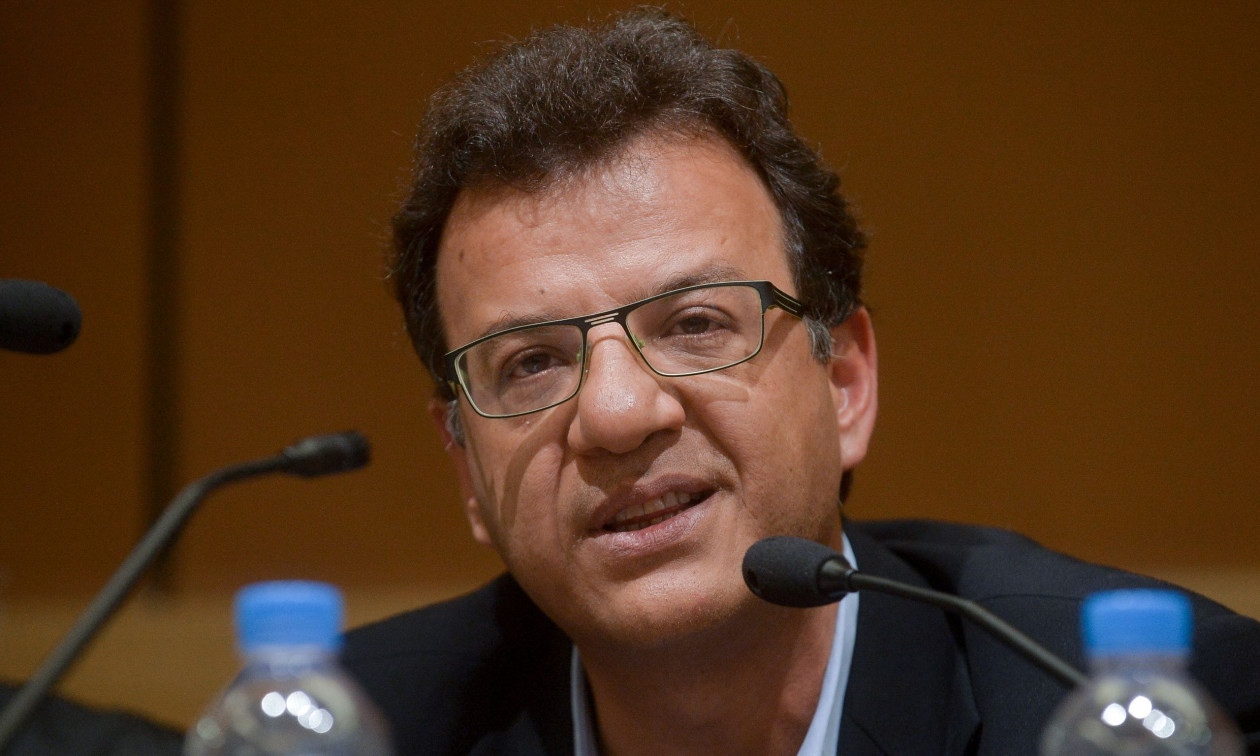 «Βόμβα» από ΣΚΑΪ: Ανακοίνωσε τη λήξη της συνεργασίας του με τον Β.Παπαδρόσο