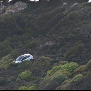 Παραλίγο τραγωδία στη Ρόδο: 45χρονος προσπάθησε να ρίξει το ΙΧ με την πρώην του και το παιδί τους στον γκρεμό!