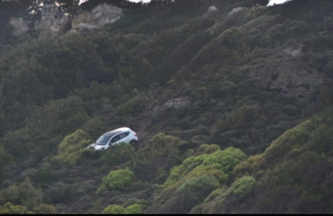 Παραλίγο τραγωδία στη Ρόδο: 45χρονος προσπάθησε να ρίξει το ΙΧ με την πρώην του και το παιδί τους στον γκρεμό!