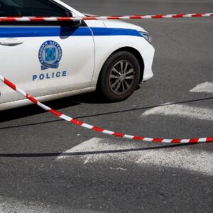 Νέα συμπλοκή για μια θέση πάρκινγκ: Οδηγοί πιάστηκαν στα χέρια στο Γαλάτσι – 45χρονος κατέληξε στο νοσοκομείο