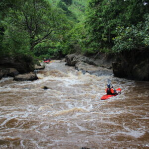 Βύθιση σκάφους στην Ουγκάντα: Πάνω από 30 αγνοούμενοι (βίντεο)