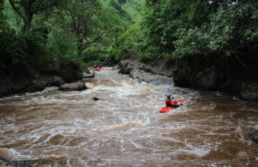 Βύθιση σκάφους στην Ουγκάντα: Πάνω από 30 αγνοούμενοι (βίντεο)