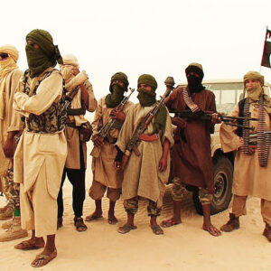 «Καρφιά» των Ισλαμιστών του Μάλι προς το ρωσοαφρικανικό Σώμα: «Θα σφάξουμε εσάς & όποιον μπει μπροστά μας» (βίντεο)