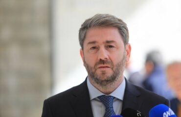 Ν.Ανδρουλάκης: «Εργασία 32 ή 35 ωρών την εβδομάδα χωρίς μείωση αποδοχών» – «Λαϊκισμός» απαντά το υπουργείο Εργασίας