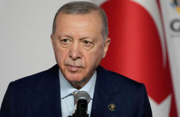 Ρ.Τ.Ερντογάν για πόλεμο: Οι αιχμές για τις χώρες της Δύσης και η ιαπωνική παροιμία