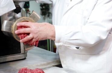 Κάλυμνος: Εργαζόμενη σε σούπερ μάρκετ ακρωτηριάστηκε από μηχανή κιμά – Σε κατάσταση σοκ η γυναίκα