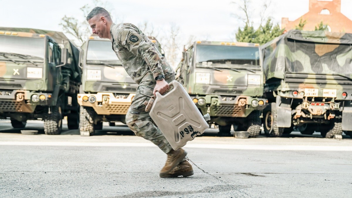 Αμερικανικός Στρατός: Οι επτά δοκιμασίες που πρέπει να κάνουν μέσα σε 30 λεπτά & με ειδική στολή οι στρατιώτες