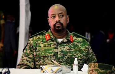 Muhoozi Kainerugaba: Ο αρχηγός του Στρατού της Ουγκάντας «ανακάλυψε» ότι είναι 14% Έλληνας