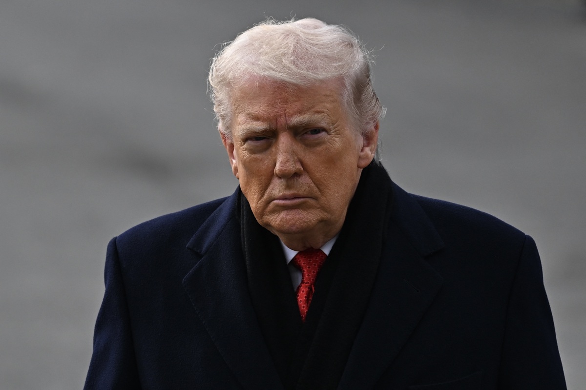 Ν.Τραμπ: «Διεφθαρμένος αστυνομικός ο πρώην διευθυντής του FBI Τ.Κόμι» – Τι σημαίνει το «86 47»