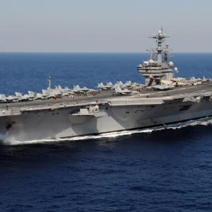 Οι ΗΠΑ στέλνουν ακόμα ένα αεροπλανοφόρο κατά του Ιράν