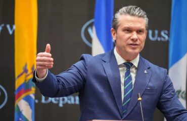 Ο Αμερικανός ΥΠΠΟΛ Π.Χέγκσεθ «απειλεί» ότι θα «αποκαλύψει την βοήθεια της Ρωσίας και της Κίνας στο Ιράν»!