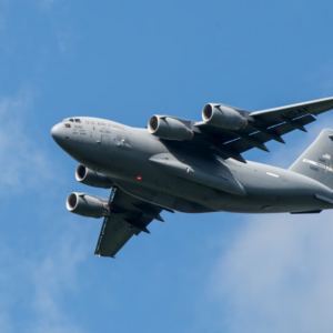 Αμερικανικό στρατιωτικό C-17 Globemaster III προσγειώθηκε στο Πεκίνο