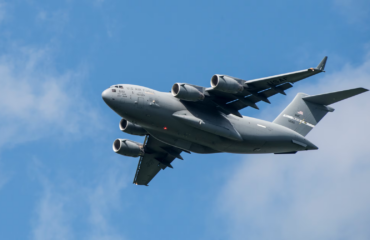 Αμερικανικό στρατιωτικό C-17 Globemaster III προσγειώθηκε στο Πεκίνο