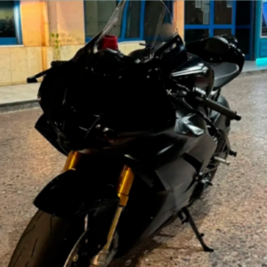 Συνελήφθη οδηγός που πήγαινε σαν «ρουκέτα»: Άγγιξε τα 240 χλμ/α.ω. με την Hayabusa του (βίντεο)