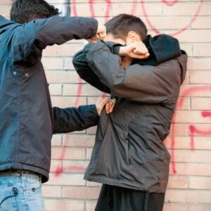 Περιστέρι: Άγριος καβγάς μεταξύ δέκα ανηλίκων – Οι δύο τραυματίες αρνούνταν να πάνε στο νοσοκομείο