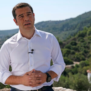 Με σκληρούς χαρακτηρισμούς η άρνηση του Α.Τσίπρα για την άρνηση συμμετοχής στο ντοκιμαντέρ του ΣΚΑΪ για το 2015