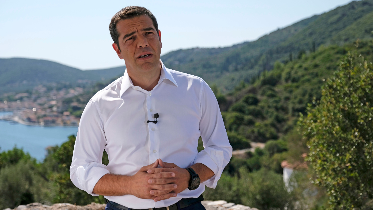 Με σκληρούς χαρακτηρισμούς η άρνηση του Α.Τσίπρα για την άρνηση συμμετοχής στο ντοκιμαντέρ του ΣΚΑΪ για το 2015
