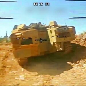 Βιντεο: FPV της Χεζμπολαχ πλήττει ισραηλινό ΤΟΜΠ σε στρατόπεδο στο νότιο Λίβανο