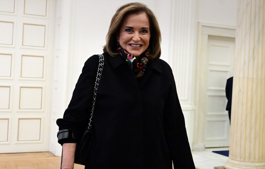 Ν.Μπακογιάννη: «Ο Κυριάκος πότε με ακούει, πότε όχι – Είναι ο μικρός μου αδερφός» (βίντεο)