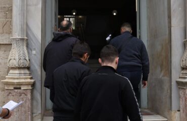 Ηράκλειο: Προφυλακιστέοι και οι τρεις νεαροί για την αιματηρή συμπλοκή έξω από μπαρ