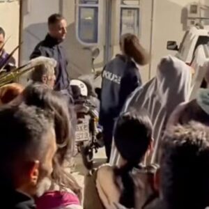 Ανακλήθηκε κι επίσημα η άδεια παραμονής των δύο Αιγυπτίων «σάτυρων» στη Σύμη