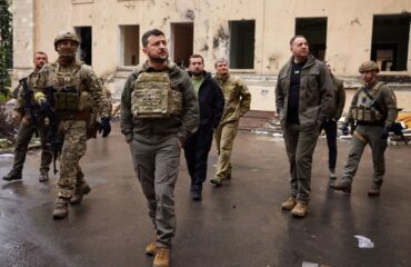 Το… διάταγμα του Β.Ζελένσκι για την εκεχειρία: «Αποφάσισα να αφήσω την Ρωσία να κάνει παρέλαση»