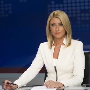 «Νιώθω σαν να μου ξεκολλάνε την καρδιά αυτή τη στιγμή»: Oι δηλώσεις της Σ.Κοσιώνη έξω από τα γραφεία του ΣΚΑΪ