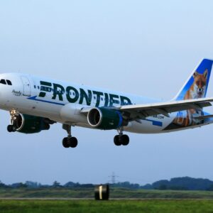 Ντένβερ: Αεροσκάφος της Frontier Airlines χτύπησε άνθρωπο που περπατούσε σε διάδρομο προσγείωσης