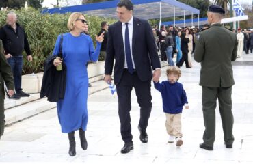 Το Πόθεν Έσχες της Τζένης Μπαλατσινού: Τι δηλώνει η σύζυγος του υπουργού Ναυτιλίας