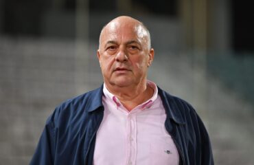 Α.Μπέος για ονόματα θυμάτων των Τεμπών στο Σύνταγμα: «Είναι αδιανόητο μετά από 3 χρόνια να υπάρχει αυτή η εικόνα»
