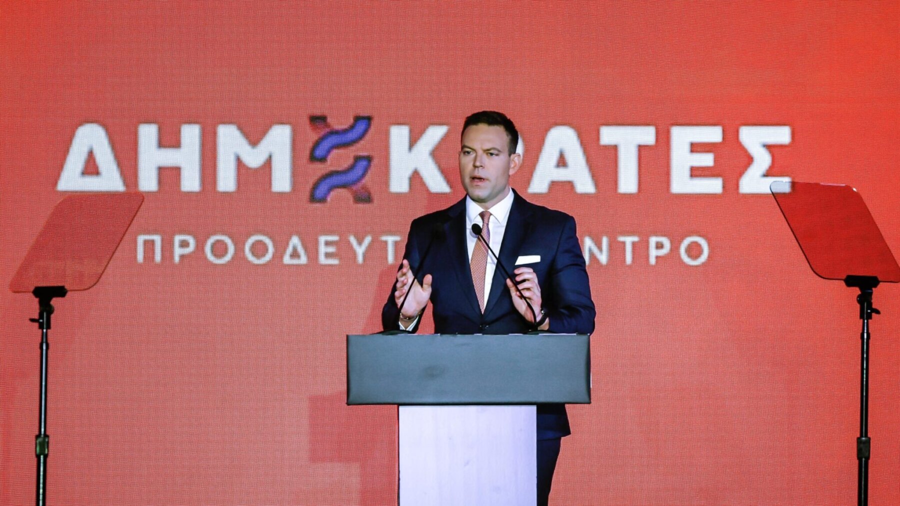 «Μίδας» ο Στέφανος Κασσελάκης: Το αστρονομικό ποσό που εισέπραξε από την πώληση ομολόγων