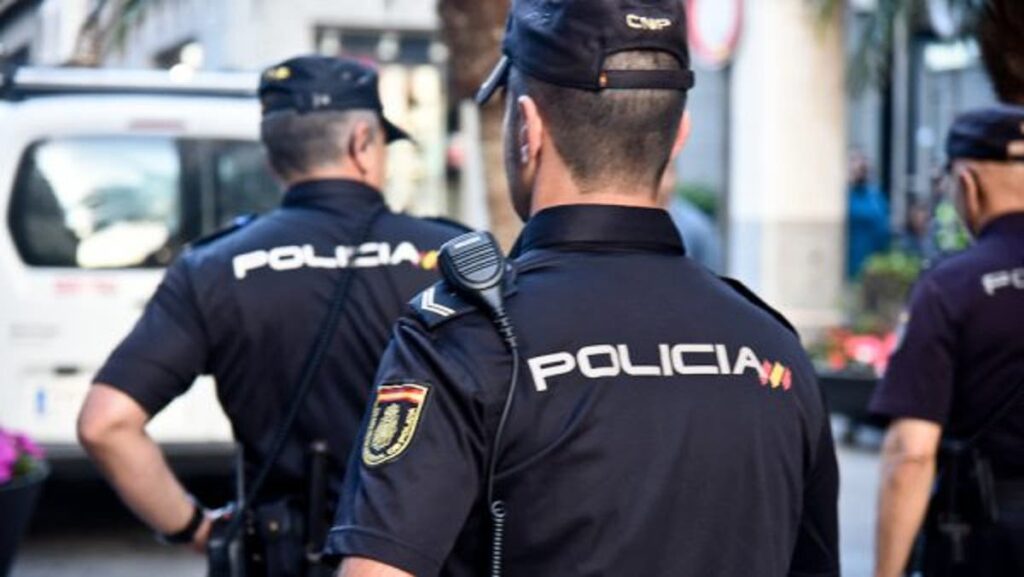 Ισπανία: Στη φυλακή ζευγάρι Γερμανών που κράτησε τα 3 παιδιά του κλειδωμένα μέσα στο σπίτι για 3,5 χρόνια