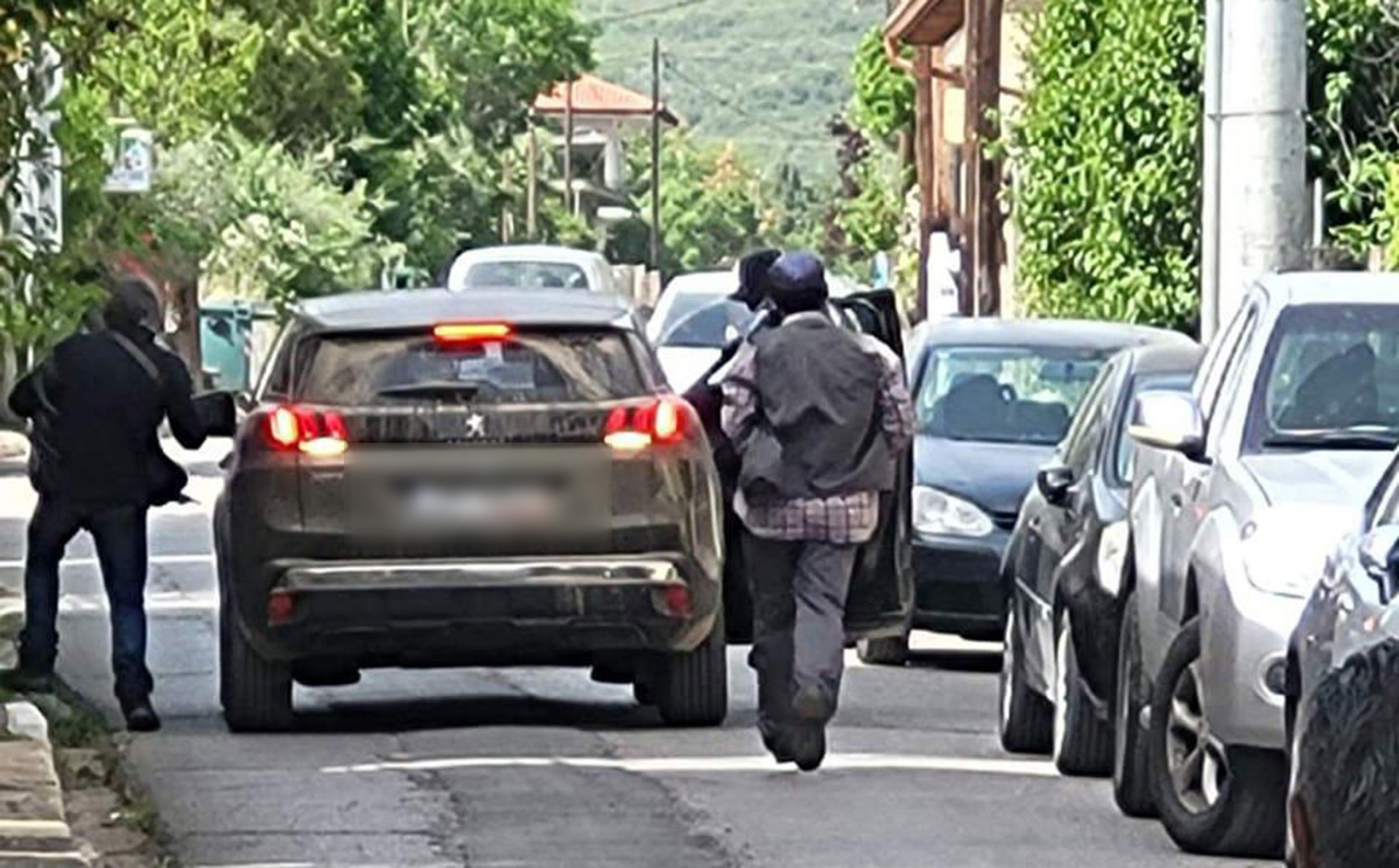 Ληστεία στην Κάτω Τιθορέα: Βρέθηκε στο Ζεμενό Βοιωτίας το ΙΧ των τριών δραστών