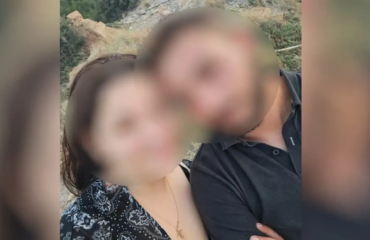 Κρήτη: Η στιγμή που αστυνομικοί αντικρίζουν αιμόφυρτη την 28χρονη μετά την παράσυρσή της (φώτο)