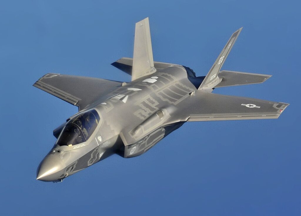 Αμερικανικό F-35A περιπολεί τα Στενά του Ορμούζ