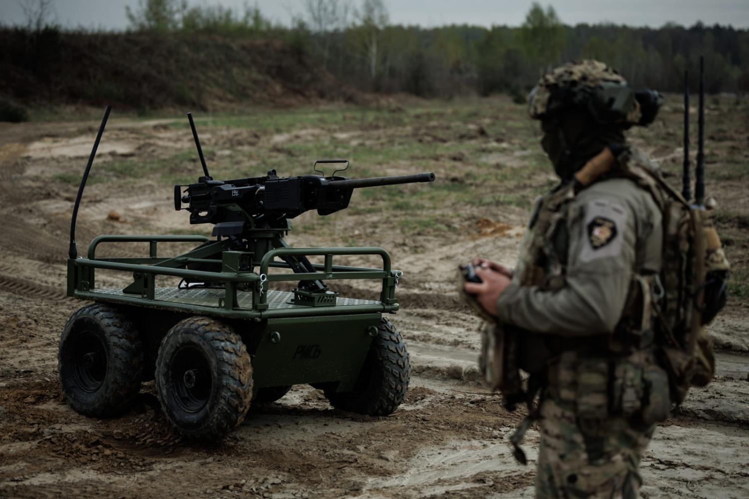 Προβληματικά τα ουκρανικά ρομπότ: UGV εξερράγη τη στιγμή που μετέφερε νάρκη – Δείτε βίντεο