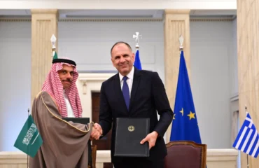 Συνάντηση Γ.Γεραπετρίτη με τον ΥΠΕΞ της Σ.Αραβίας – Η συζήτηση για τον Γ.Δώνη