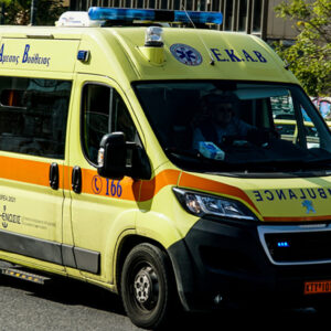 Θεσσαλονίκη: 69χρονος Γερμανός επιτέθηκε σε πλήρωμα του ΕΚΑΒ – Βρισκόταν υπό την επήρεια αλκοόλ