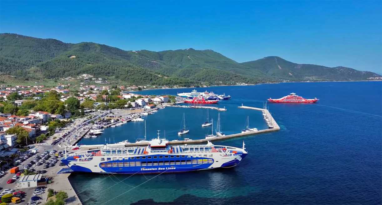 Θάσος: Δύο πλοία συγκρούστηκαν στο λιμάνι – Καθυστερήσεις στα δρομολόγια