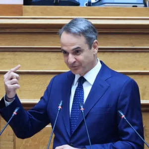 10 στελέχη και πρώην βουλευτές της ΝΔ ανοίγουν μέτωπο κατά Κ.Μητσοτάκη με επιστολή-«κόλαφο» & προαναγγέλλουν κόμμα