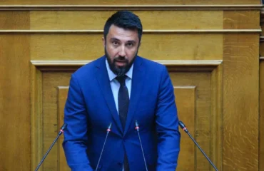 Φερχάτ Οζγκιούρ: Ανεξαρτητοποιήθηκε ο βουλευτής της Νέας Αριστεράς