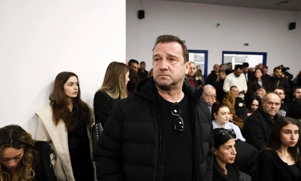 Τι προκάλεσε το δεικτικό σχόλιο του Ν.Πλακιά στον Θανάση Αυγερινό: «Για ρώτα λίγο την Μαρία – Σπασίμπο “σύντροφε”»