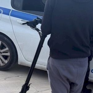 Κινηματογραφική καταδίωξη 17χρονου Αιγύπτιου στη Θεσσαλονίκη που μετέφερε παράνομους μετανάστες πάνω σε… πατίνι
