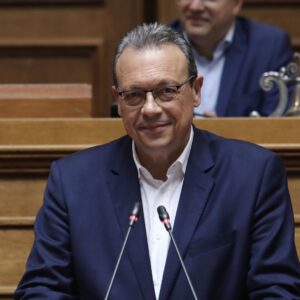 Σ.Φάμελλος για διαγραφή Π.Πολάκη: «Δεν επιτρέπω σε κανέναν να θίγει την πολιτική μου ηθική και αξιοπρέπεια»